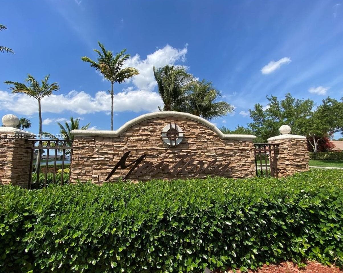 930 NE 34th Ave # 202, Homestead, FL 33033 — zdjęcie 2