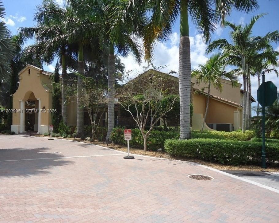 930 NE 34th Ave # 202, Homestead, FL 33033 — zdjęcie 3