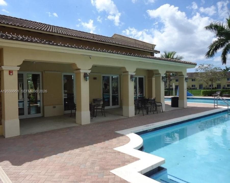 930 NE 34th Ave # 202, Homestead, FL 33033 — zdjęcie 5