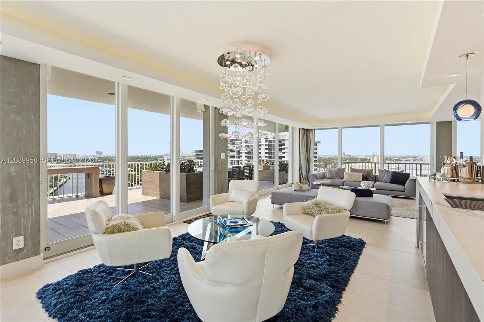 2800 E Sunrise Blvd # PHG, Fort Lauderdale, FL 33304