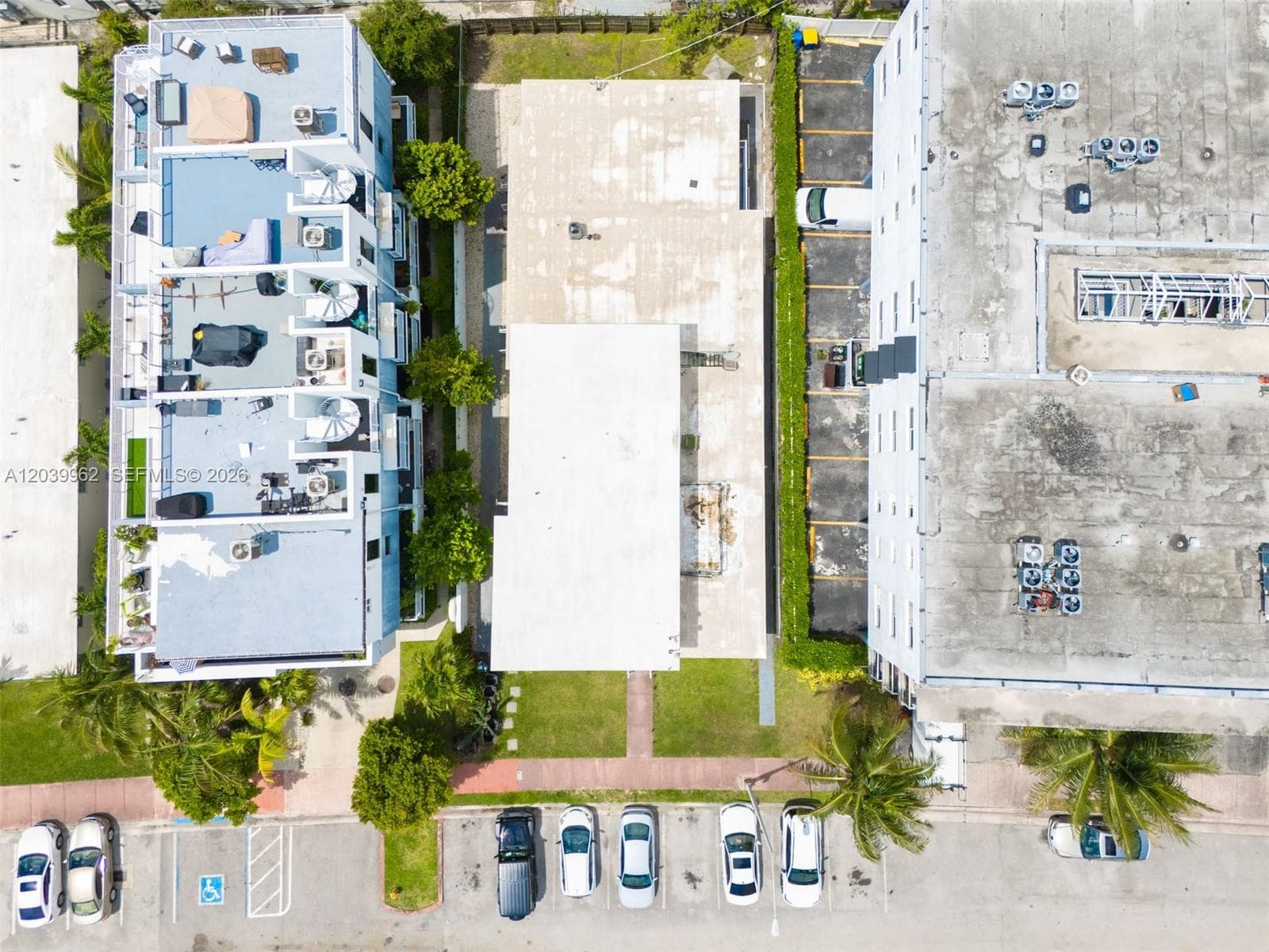 1980 Biarritz Dr, Miami Beach, FL 33141 — zdjęcie 4