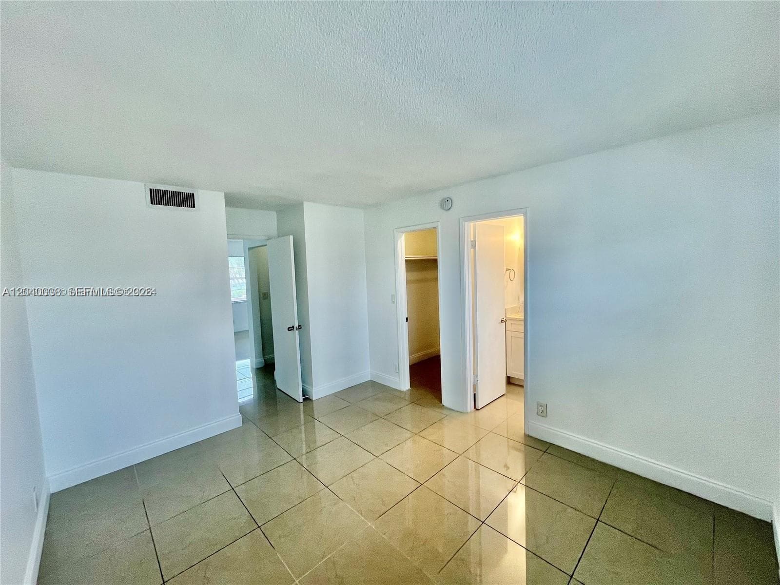 241 SE 9th Ave # 207, Pompano Beach, FL 33060 — zdjęcie 5