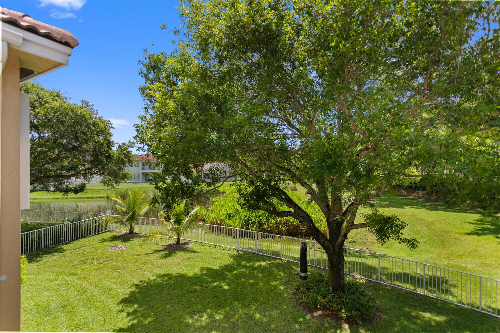 1753 NW 74th Way, Pembroke Pines, FL 33024 — zdjęcie 4