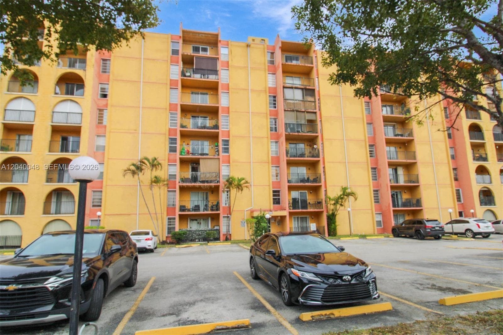 4717 NW 7th St # 604-10, Miami, FL 33126 — zdjęcie 3