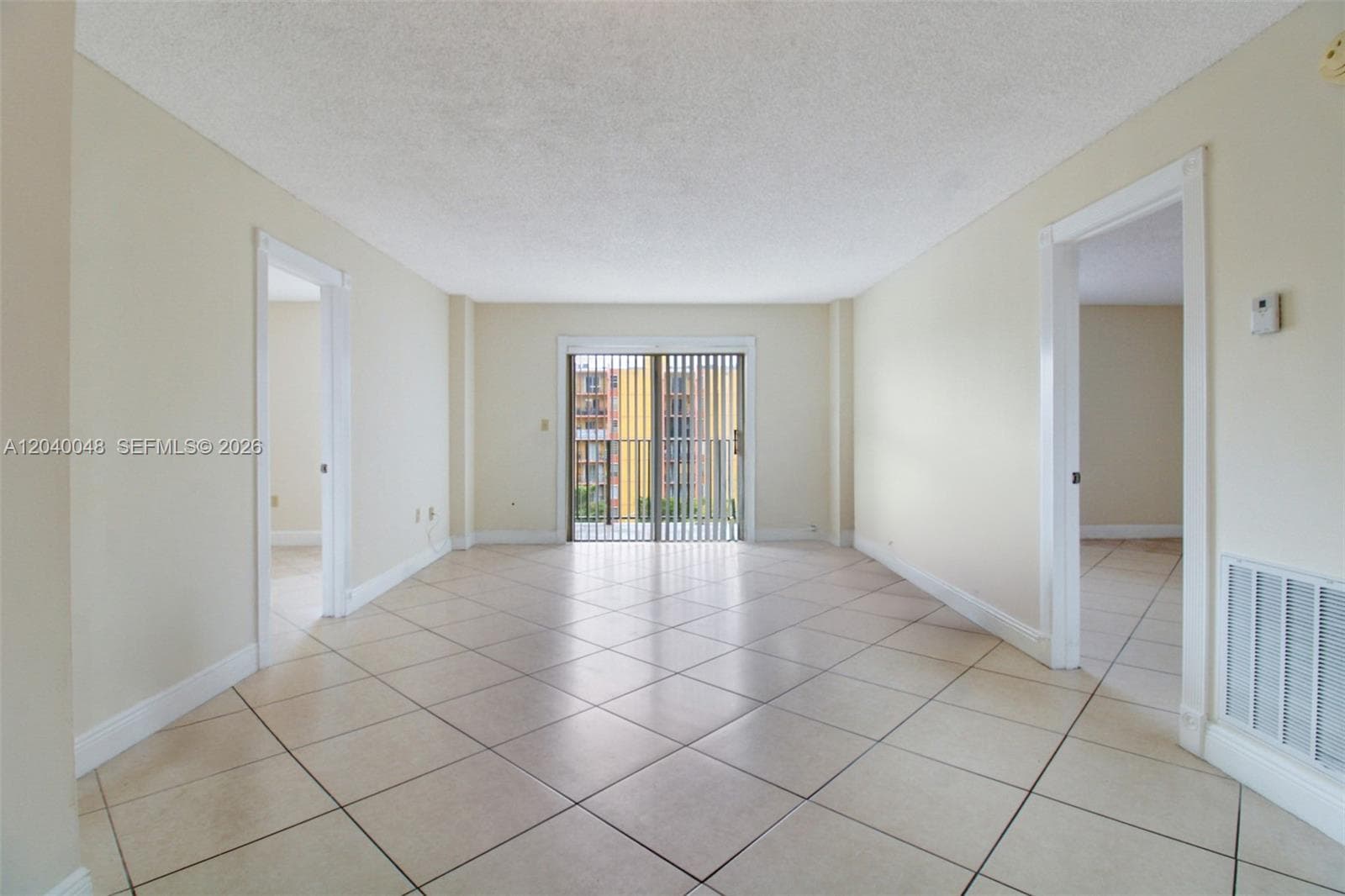 4717 NW 7th St # 604-10, Miami, FL 33126 — zdjęcie 5
