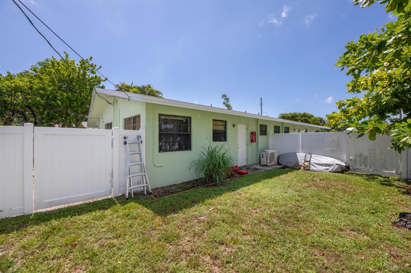 805 NE 40th Street # 1-3, Oakland Park, FL 33334 — zdjęcie 5