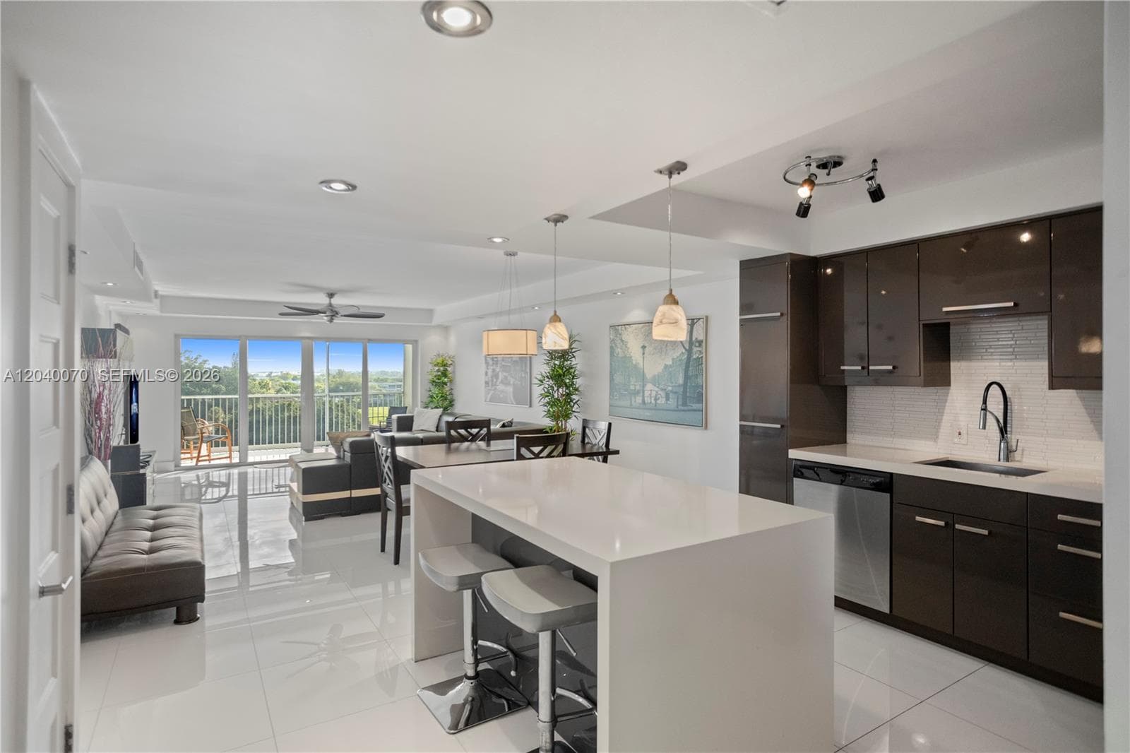 3050 N Palm Aire Dr # 710, Pompano Beach, FL 33069 — zdjęcie 3