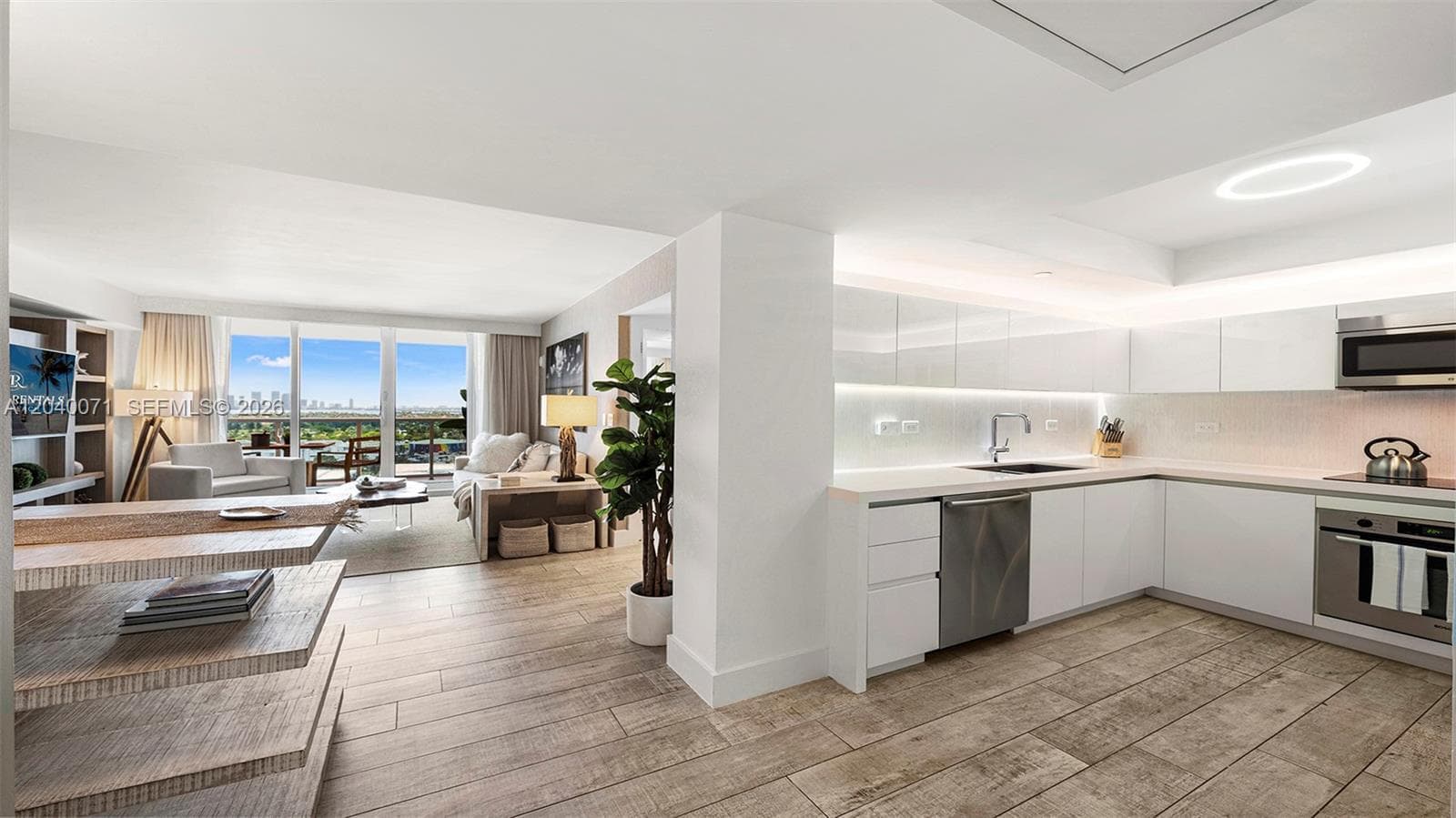102 24 # 1545, Miami Beach, FL 33139 — zdjęcie 2