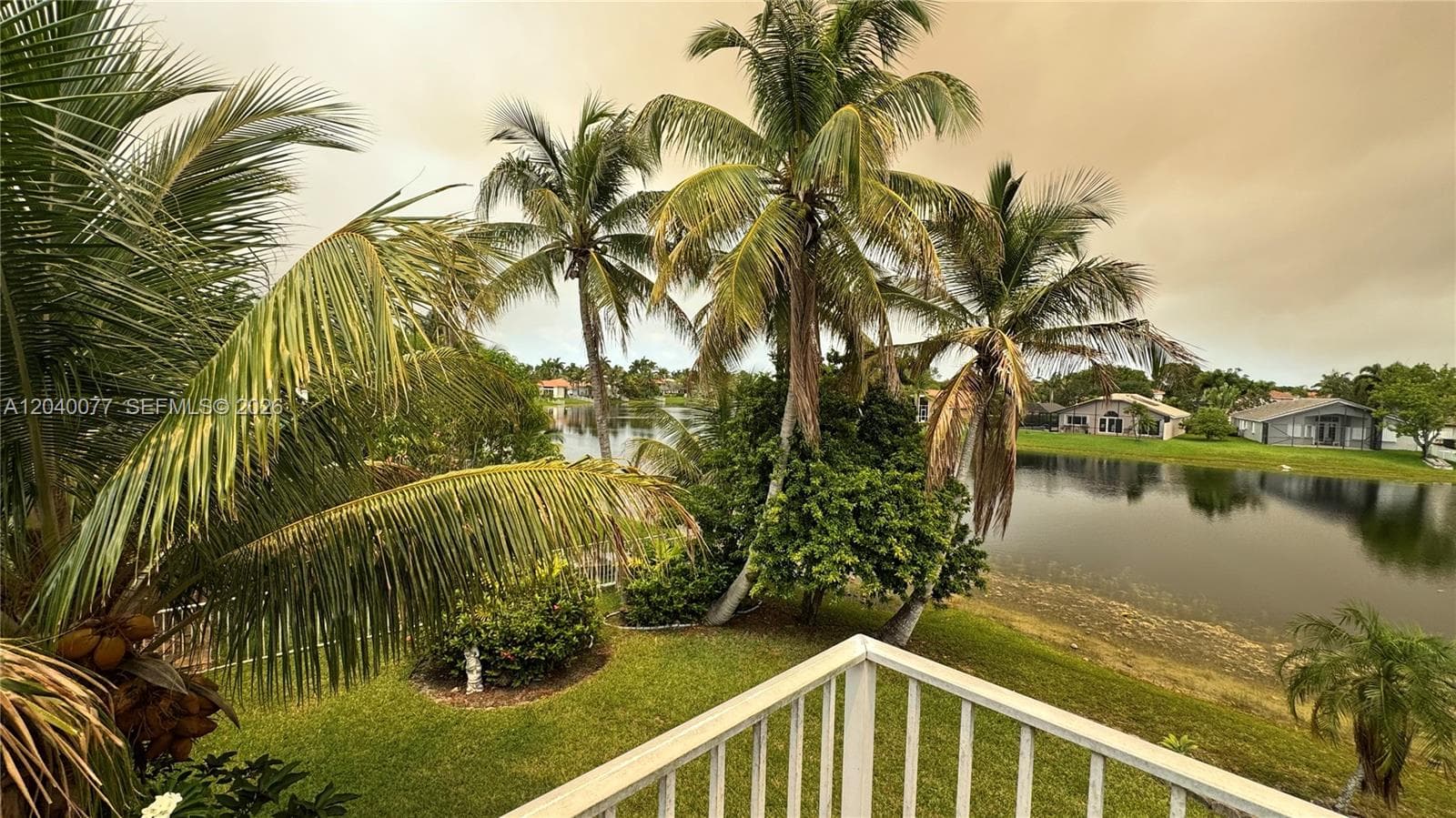 17471 SW 12th St, Pembroke Pines, FL 33029 — zdjęcie 3