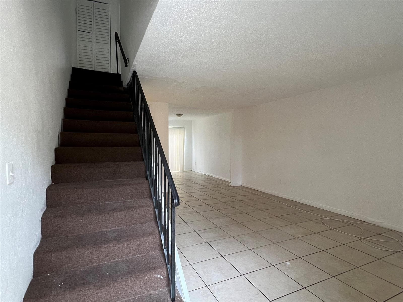 2442 NW 52nd Avenue, Lauderhill, FL 33313 — zdjęcie 2