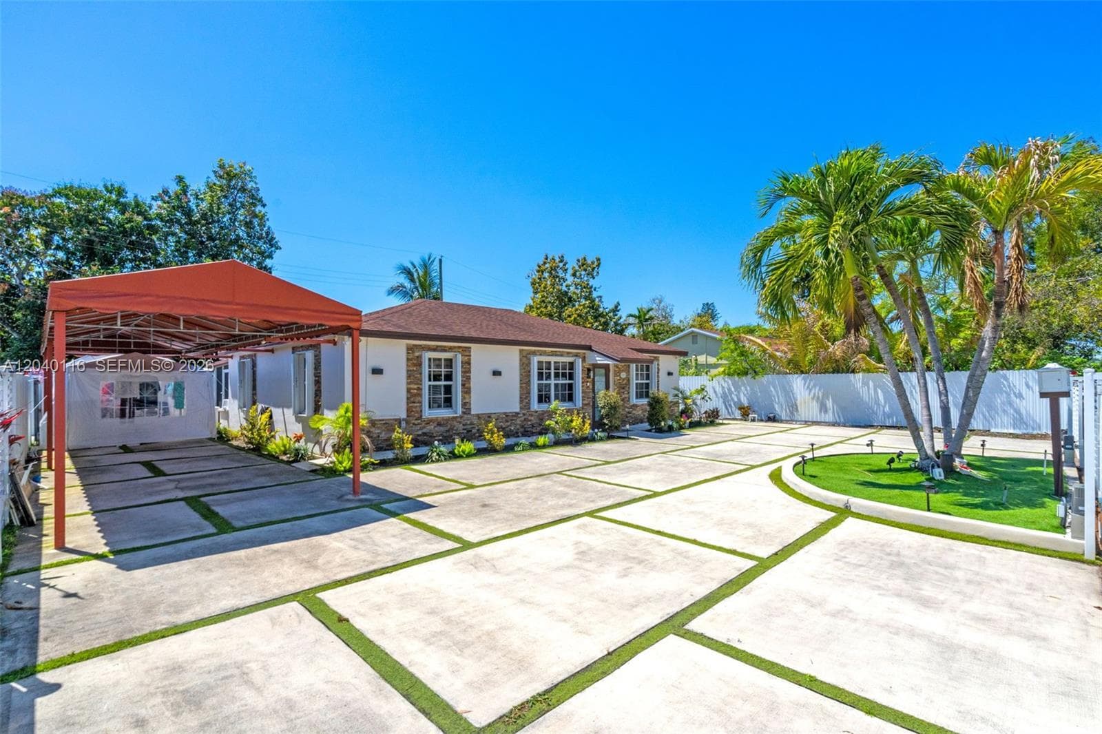 302 NW 100th St, Miami, FL 33150 — zdjęcie 3