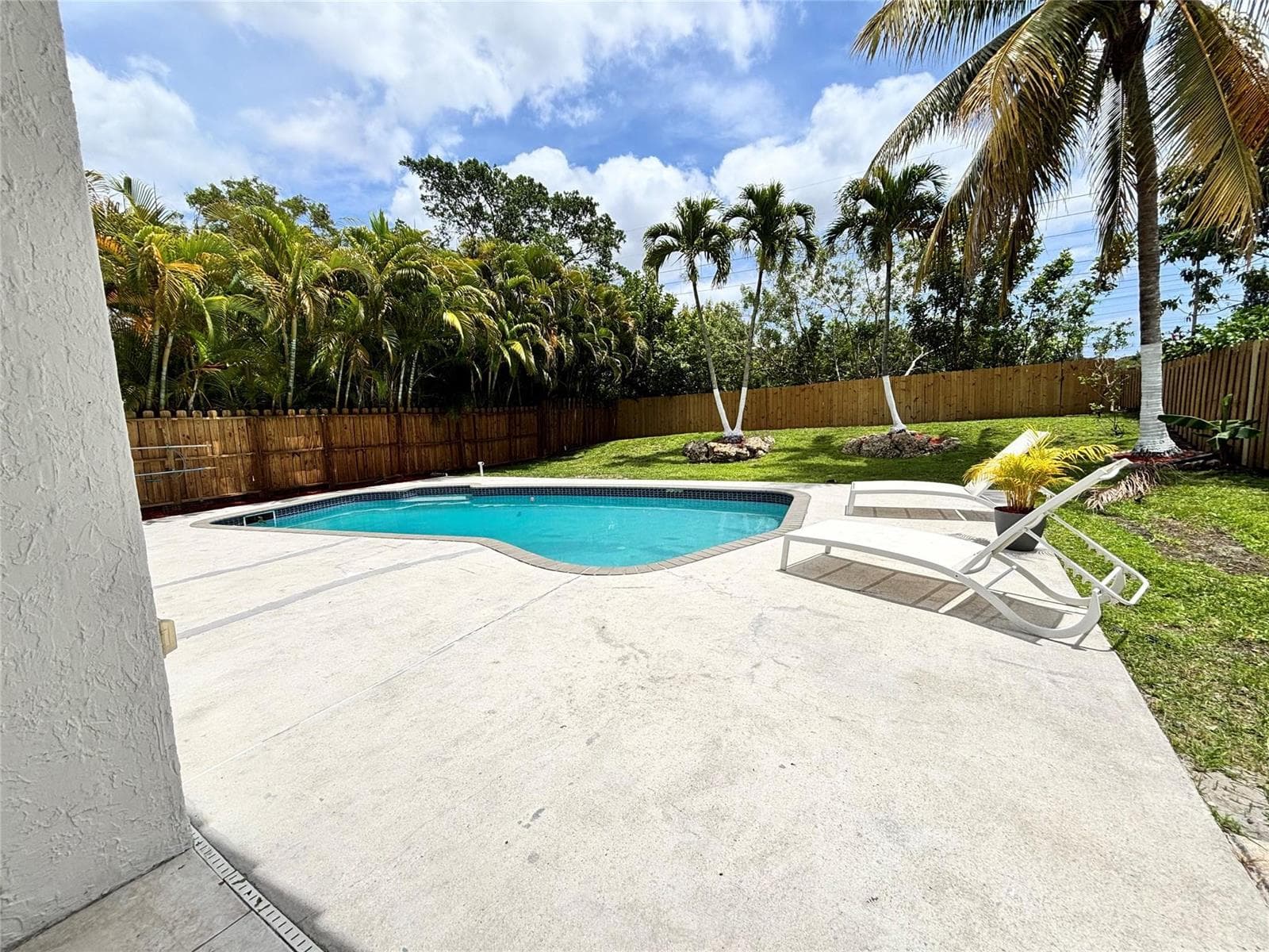 2990 NW 68th Avenue, Margate, FL 33063 — zdjęcie 4