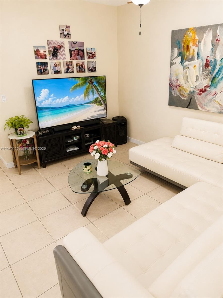 12488 SW 122nd St, Miami, FL 33186 — zdjęcie 4