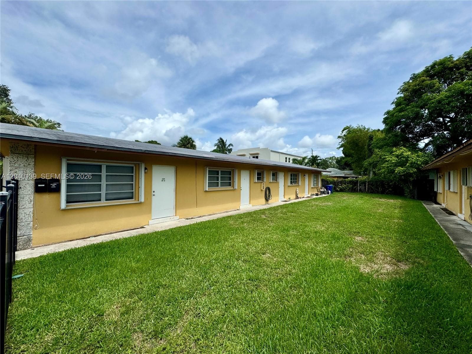 1727 SW 21st St, Fort Lauderdale, FL 33315 — zdjęcie 3