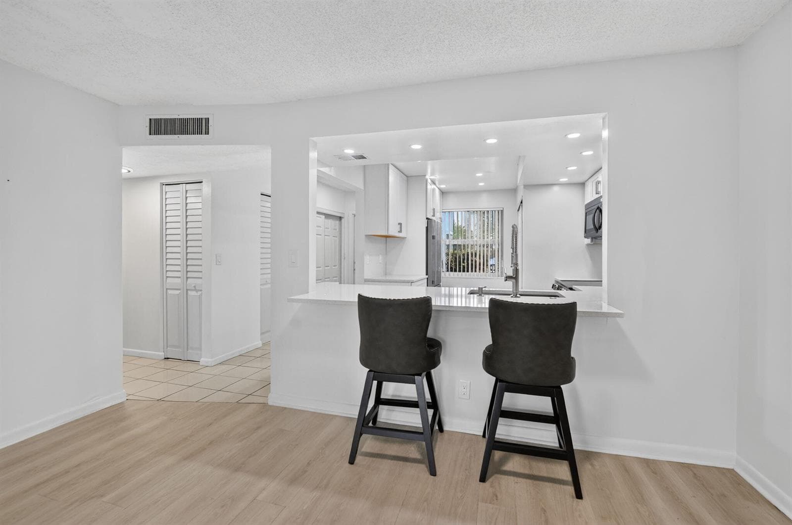 1700 NW 80th Avenue # 104, Margate, FL 33063 — zdjęcie 3