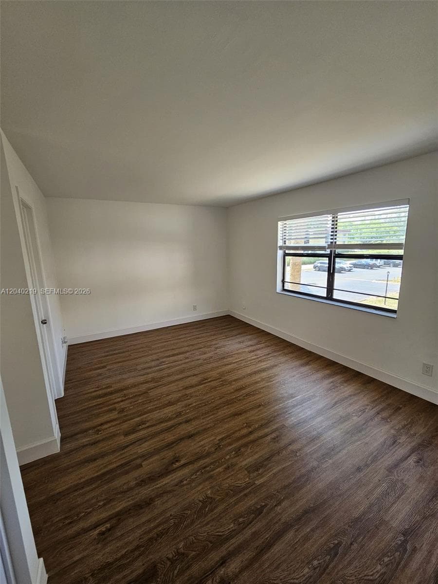 3252 Foxcroft Rd # 216, Miramar, FL 33025 — zdjęcie 4