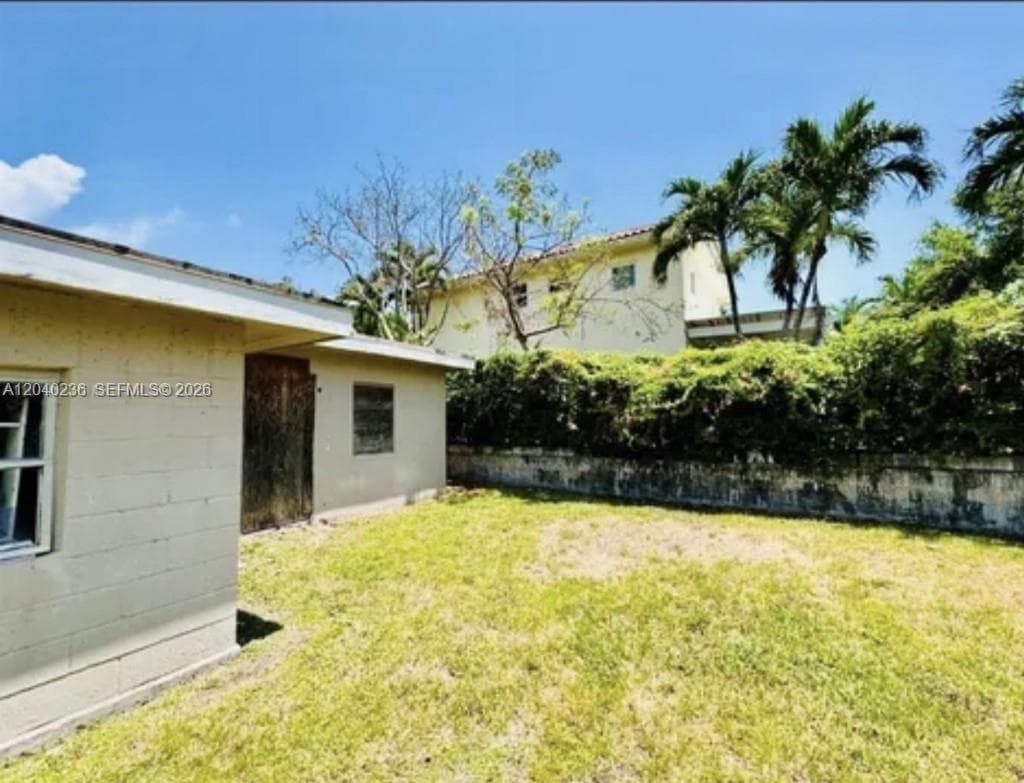 2616 NE 214th St, Miami, FL 33180 — zdjęcie 2