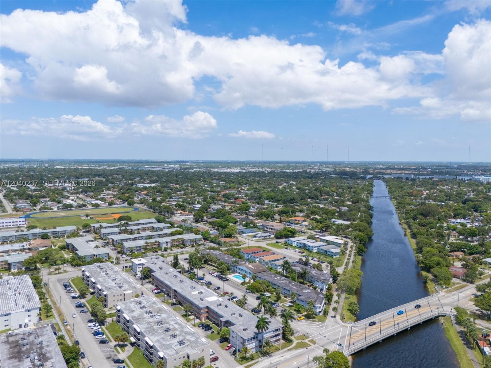 1450 NE 170th St # 115, North Miami Beach, FL 33162 — zdjęcie 5