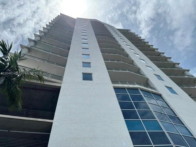 10 SW South River Dr # 1109, Miami, FL 33130 — zdjęcie 2
