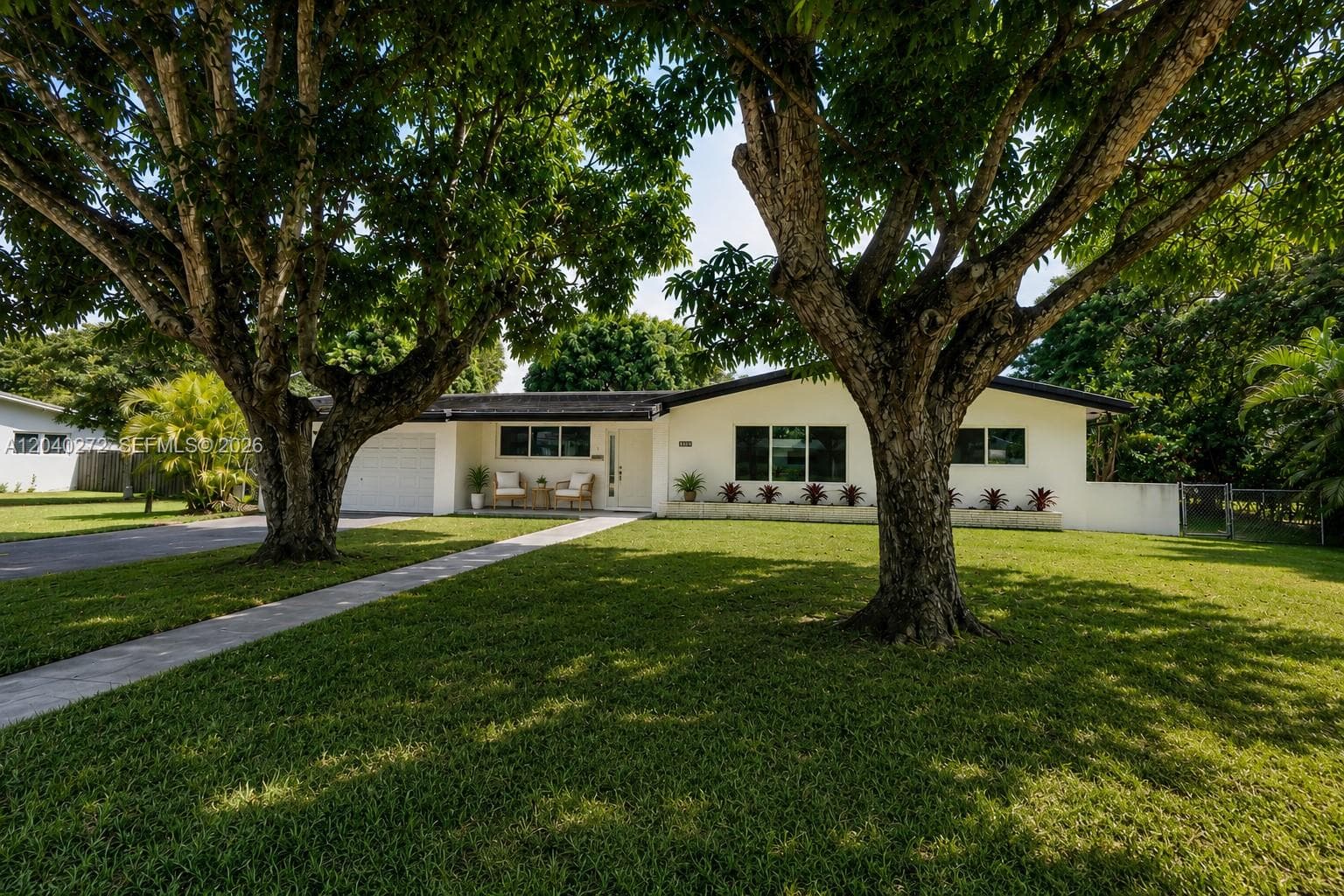 8265 SW 149th Dr, Palmetto Bay, FL 33158