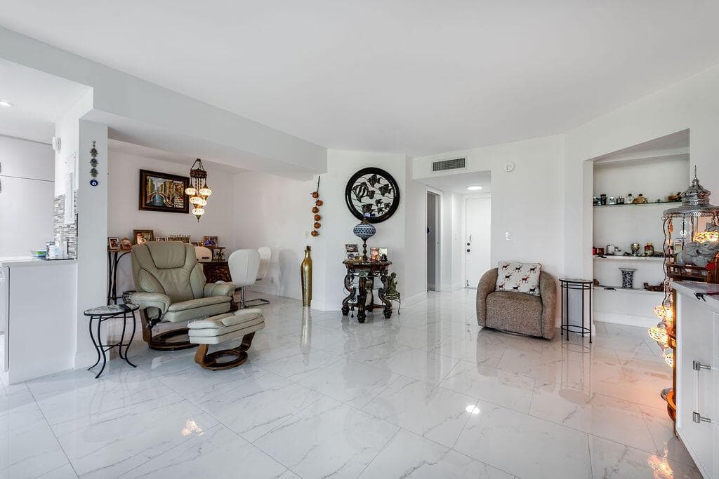 3661 Via Poinciana Road # 206, Lake Worth, FL 33461 — zdjęcie 4
