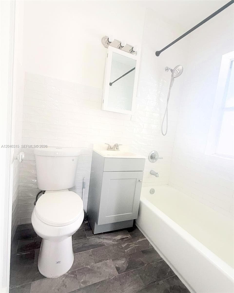 1730 Marseille Dr, Miami Beach, FL 33141 — zdjęcie 5