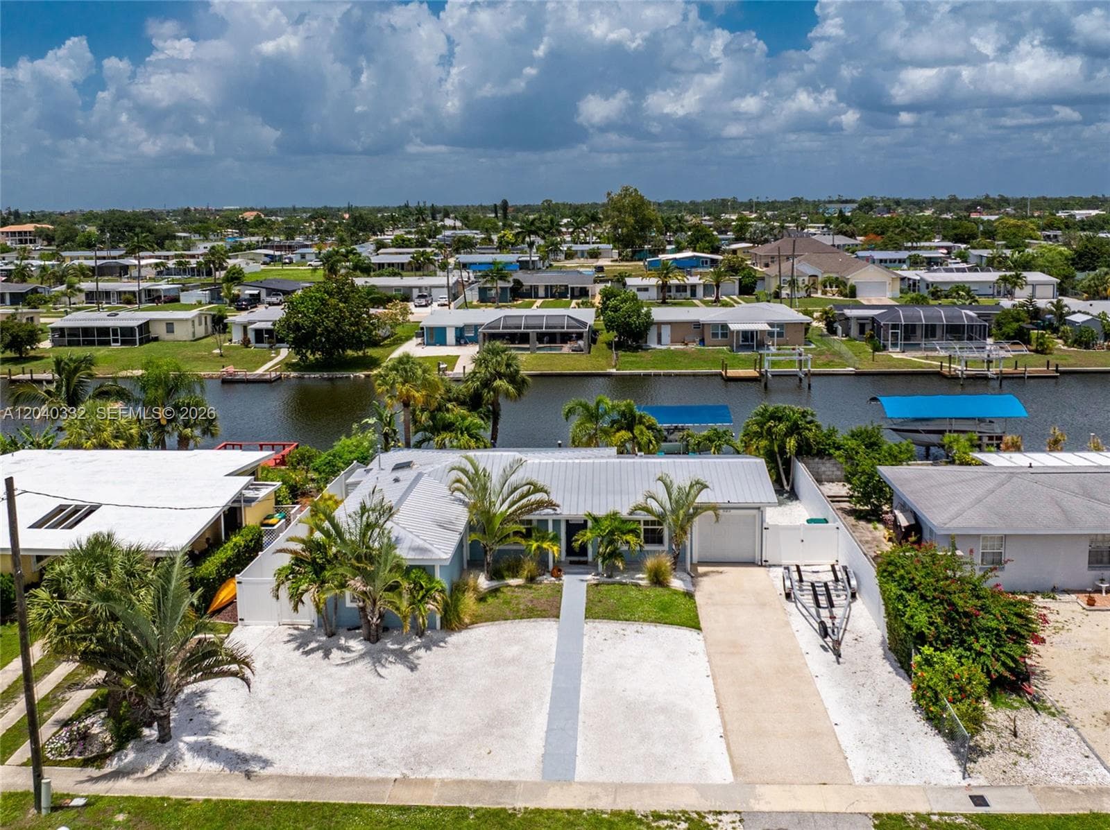 21812 Edgewater Dr, Port Charlotte, FL 33952 — zdjęcie 2