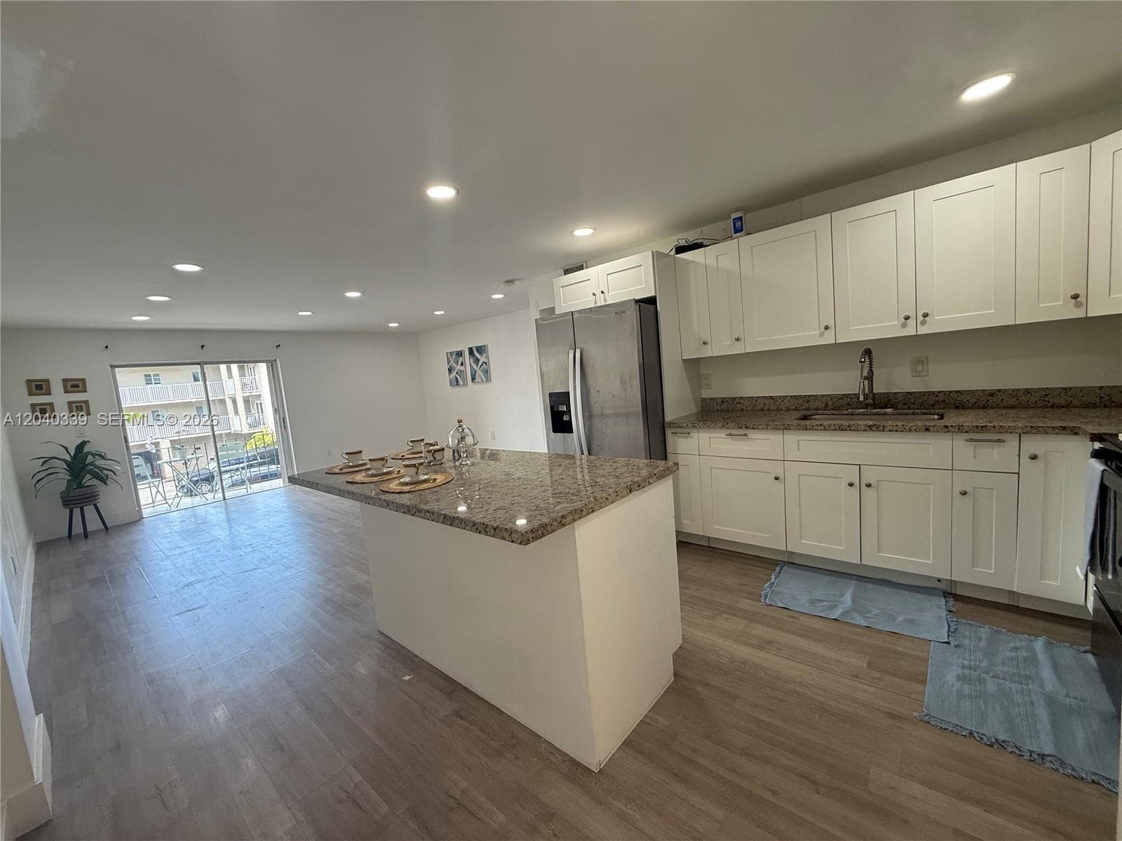 6780 W 2nd Ct # 212, Hialeah, FL 33012 — zdjęcie 3