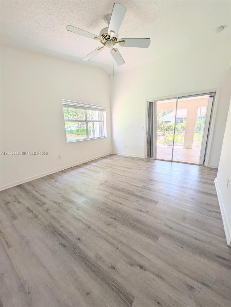 532 SE 21st Dr, Homestead, FL 33033 — zdjęcie 3