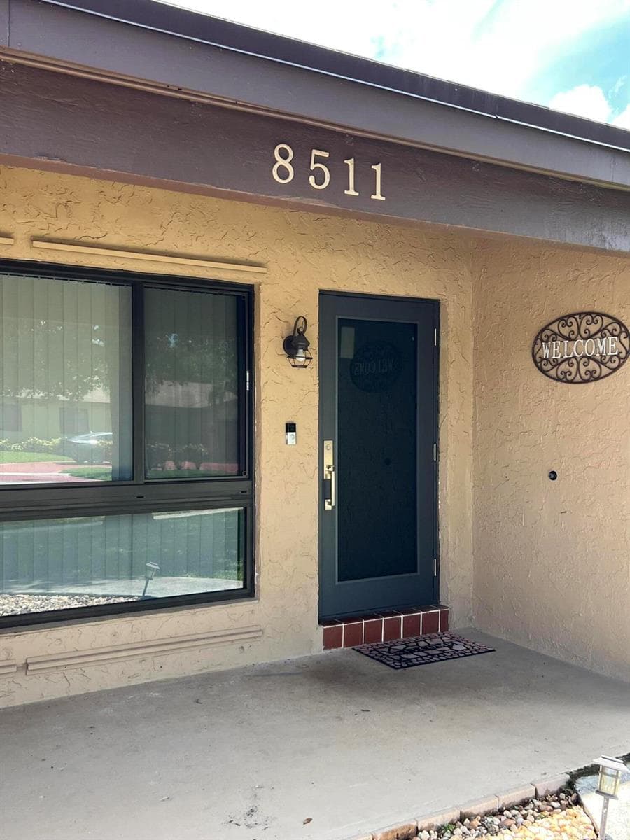 8511 NW 8th Street, Pembroke Pines, FL 33024 — zdjęcie 2