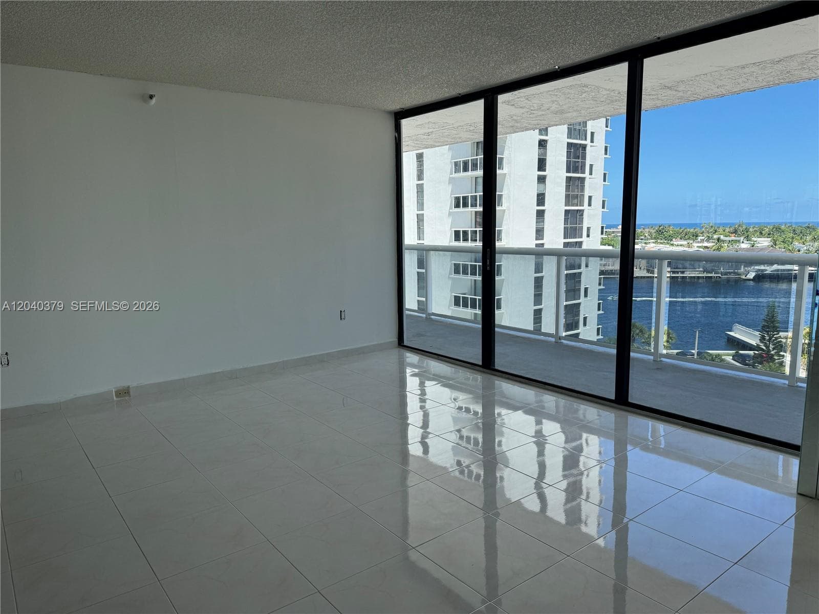 20505 E Country Club Dr # 835, Aventura, FL 33180 — zdjęcie 5