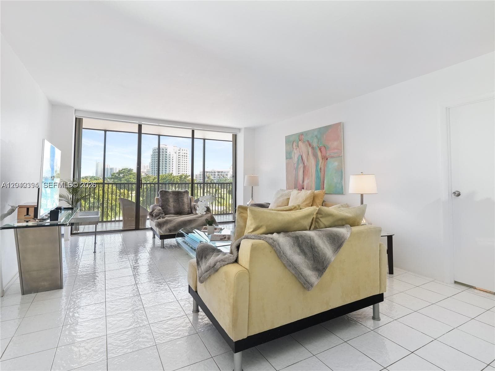 20379 W Country Club Dr # 536, Aventura, FL 33180 — zdjęcie 4
