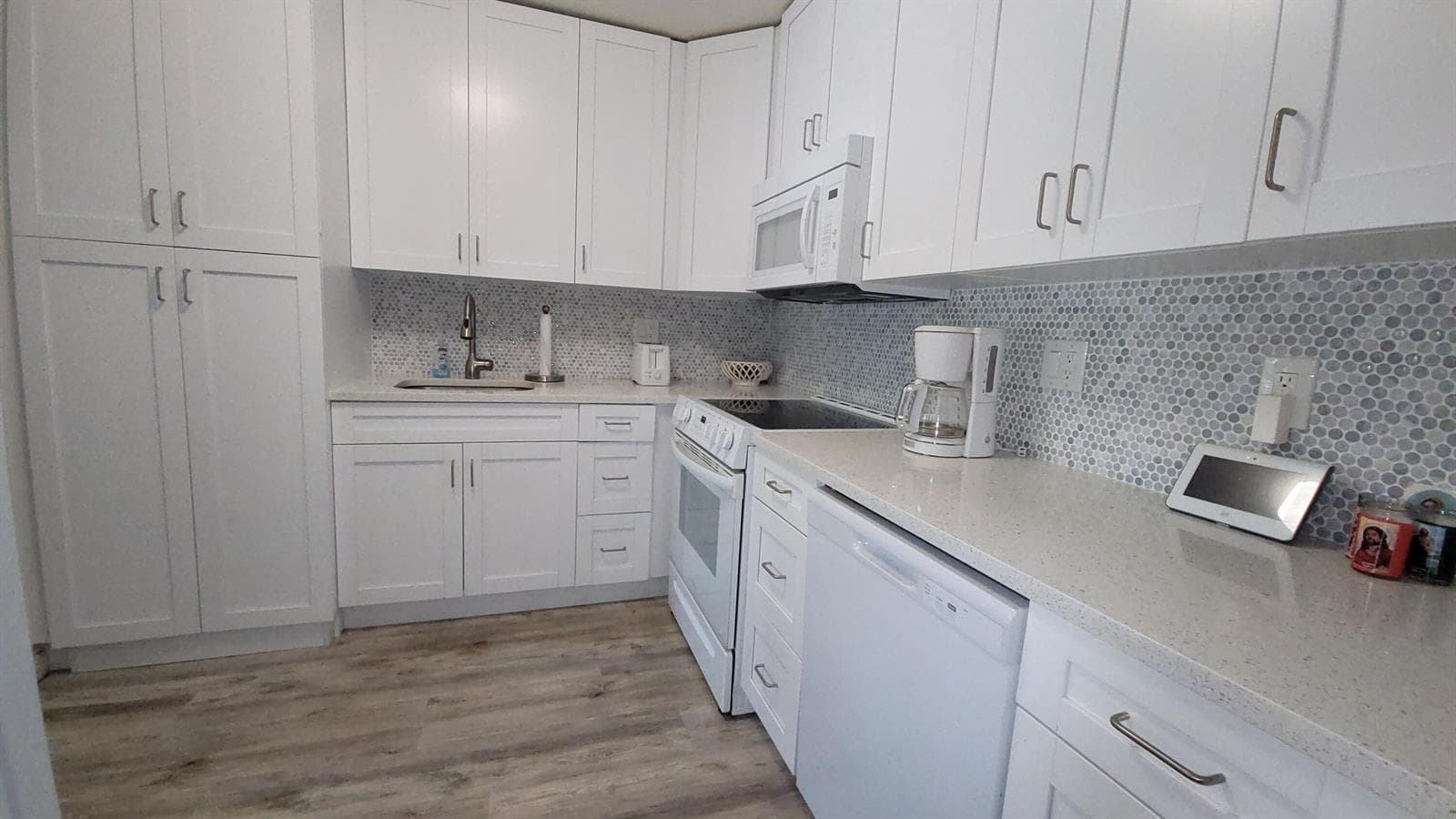 50 Plymouth F, West Palm Beach, FL 33417 — zdjęcie 2