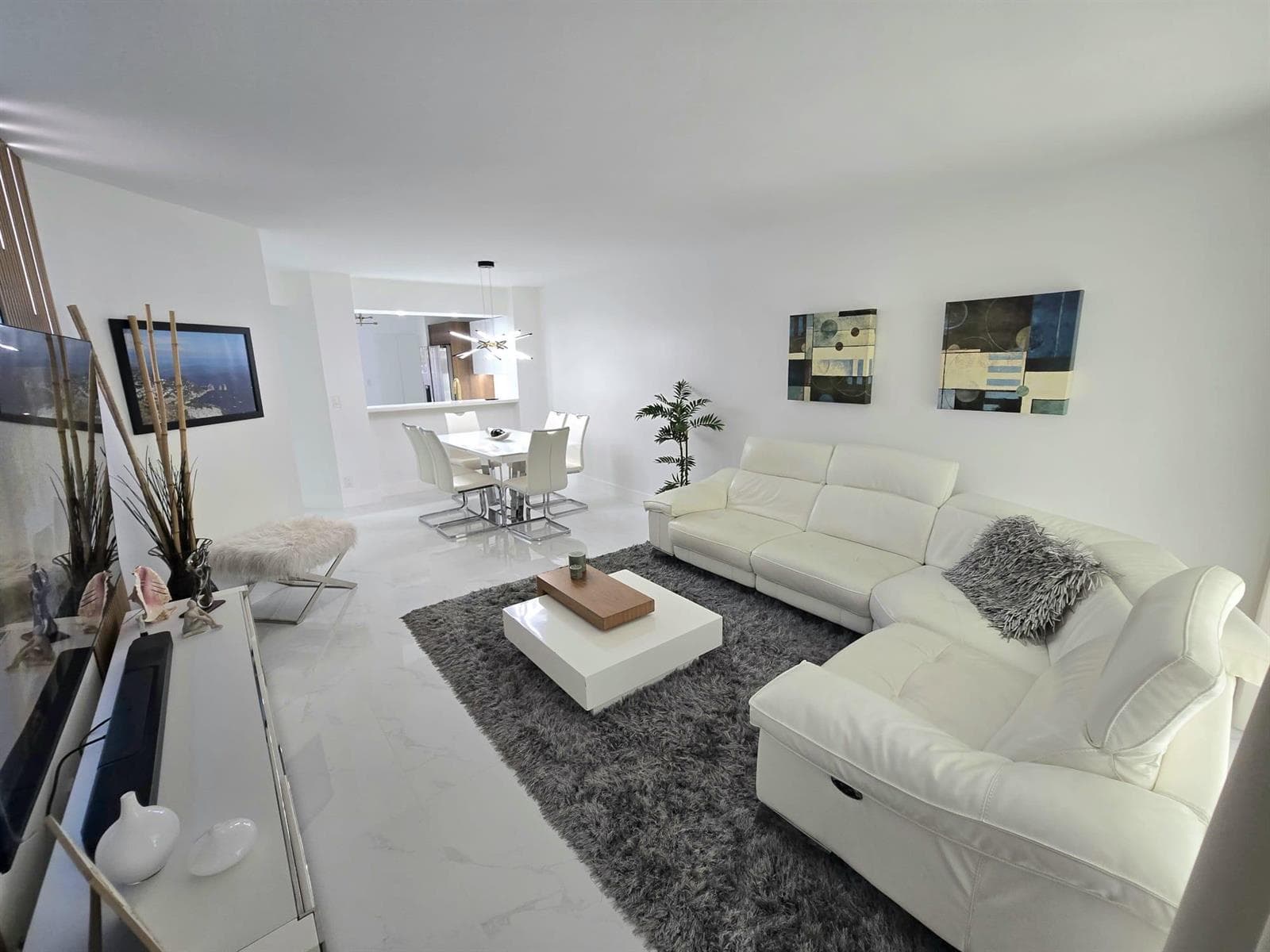 5577 Courtyard Drive, Margate, FL 33063 — zdjęcie 2