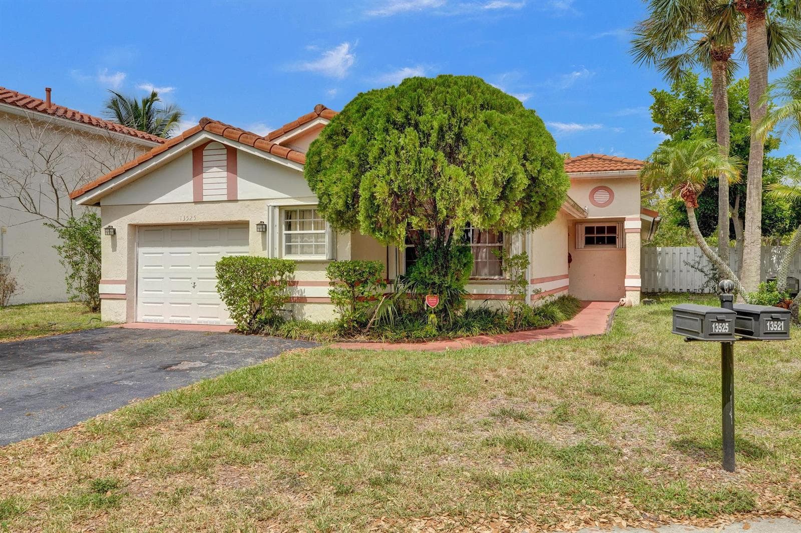13525 NW 5th Court, Plantation, FL 33325 — zdjęcie 2