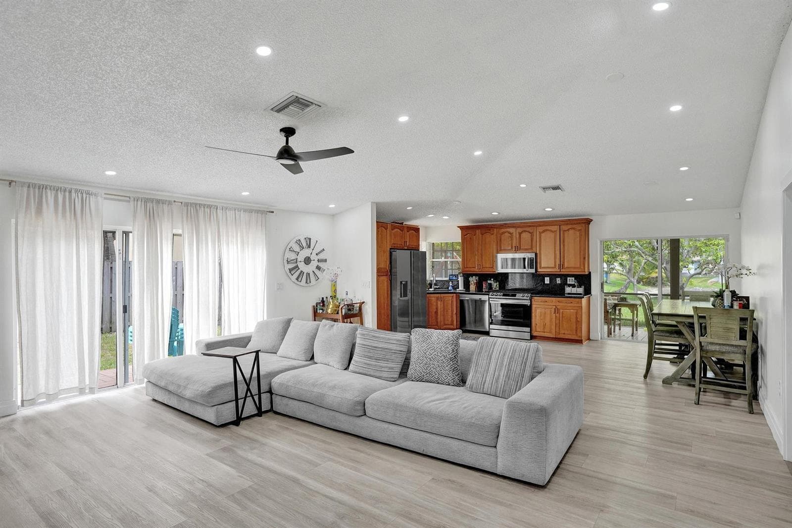 13525 NW 5th Court, Plantation, FL 33325 — zdjęcie 3