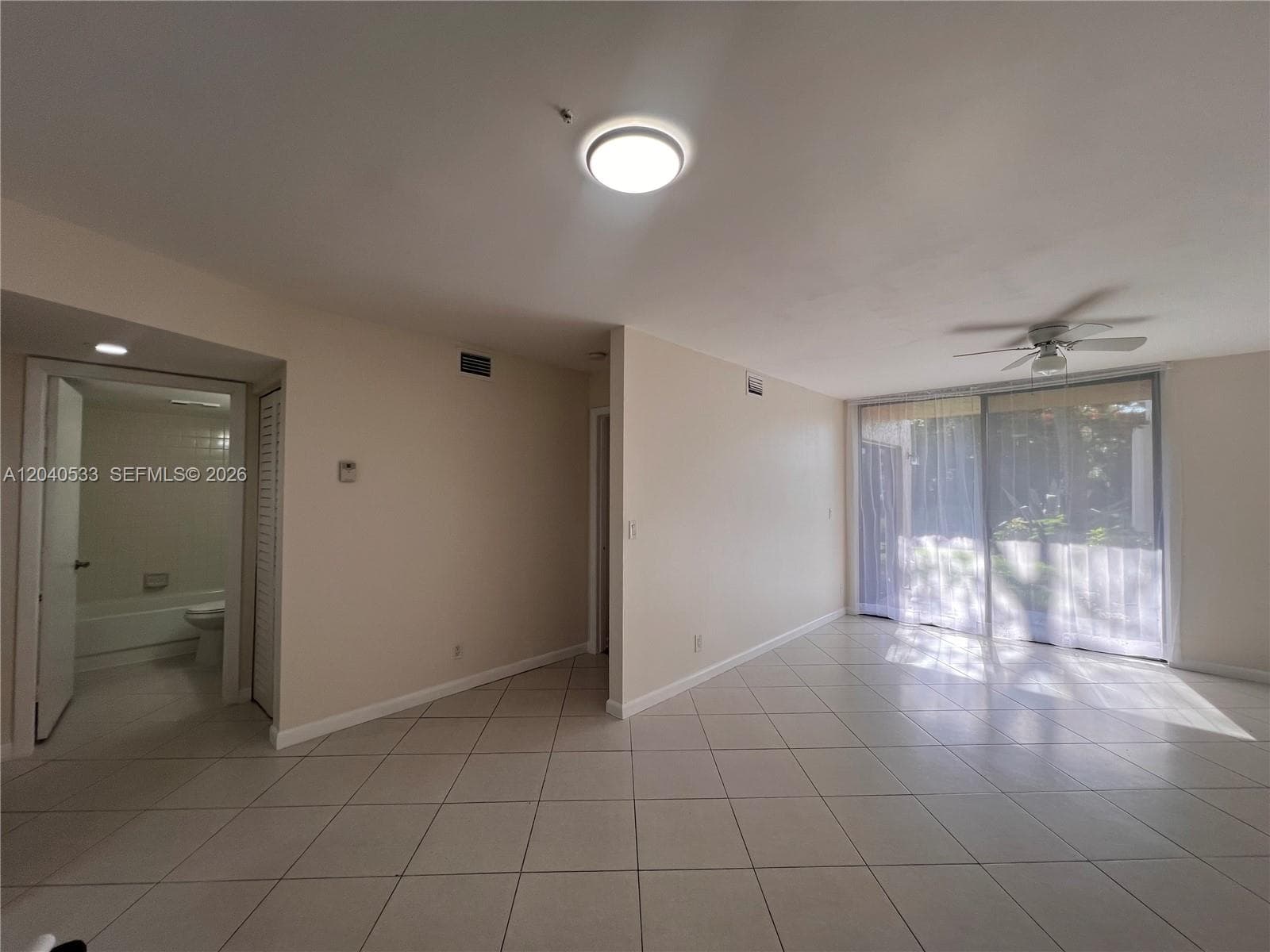 5661 Riverside Dr # 101B7, Coral Springs, FL 33067 — zdjęcie 4