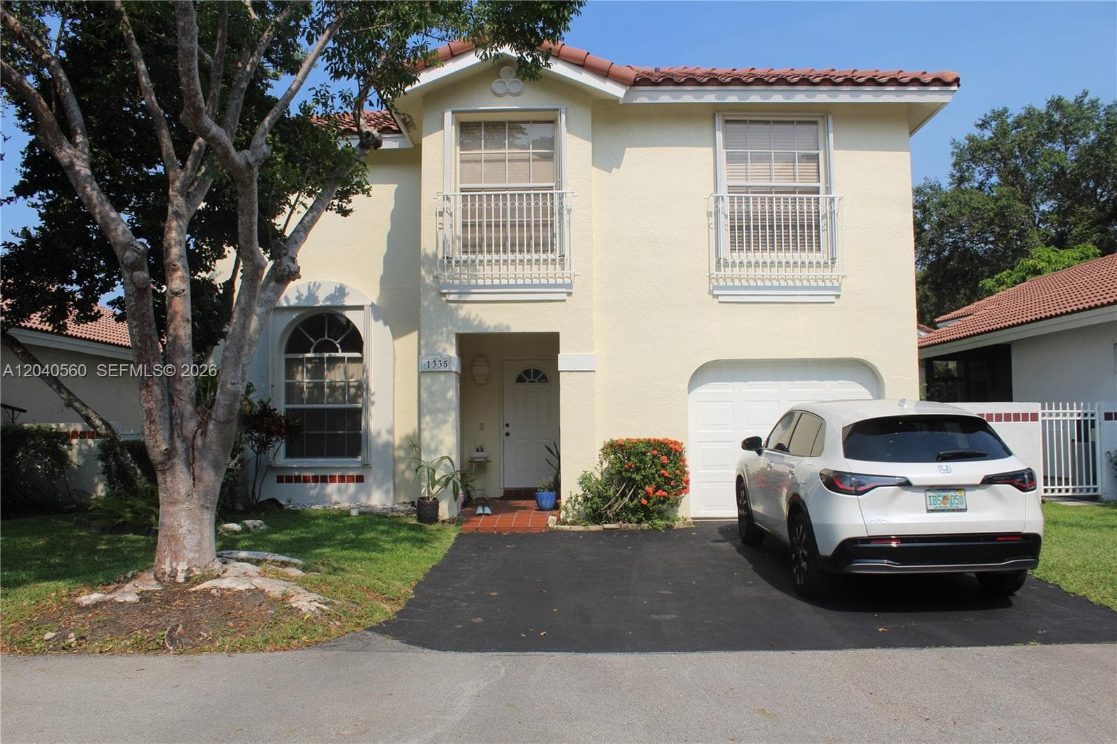 1335 Seagrape Cir, Weston, FL 33326 — zdjęcie 2