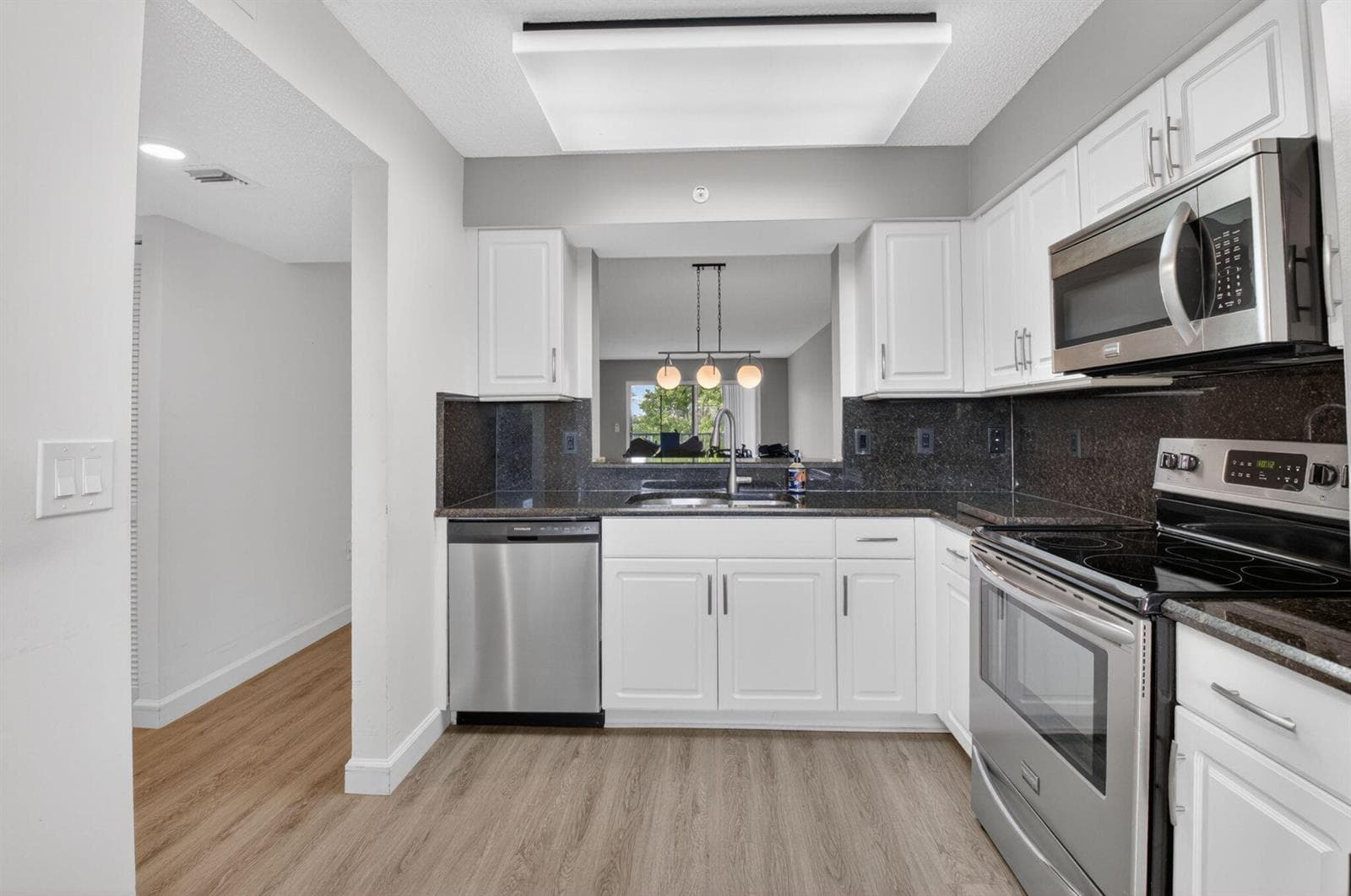 6080 Huntwick Terrace # 405, Delray Beach, FL 33484 — zdjęcie 3