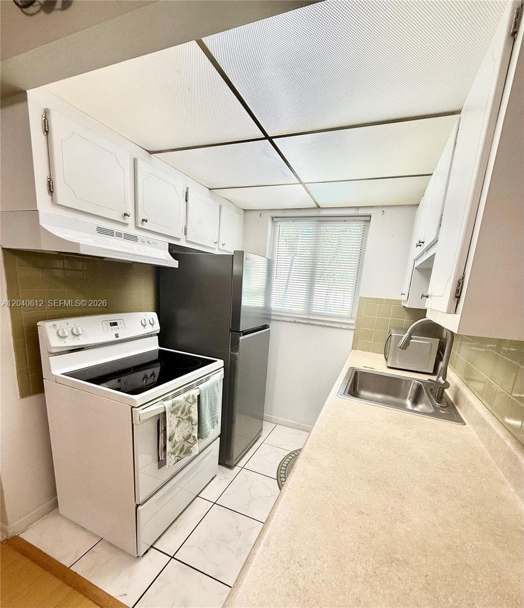 2145 Pierce St # 206, Hollywood, FL 33020 — zdjęcie 2