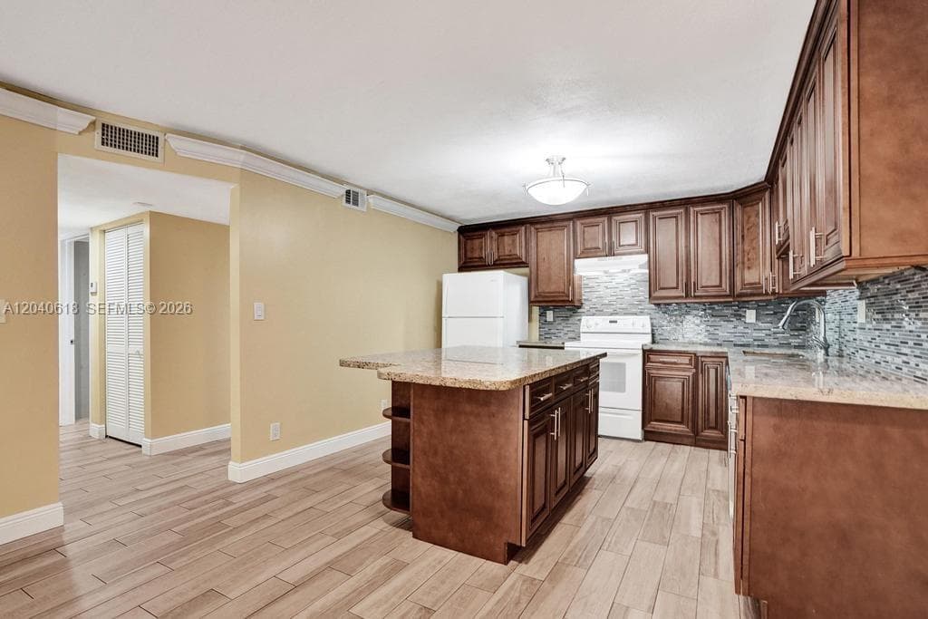 4114 NW 88th Ave # 102, Coral Springs, FL 33065 — zdjęcie 4