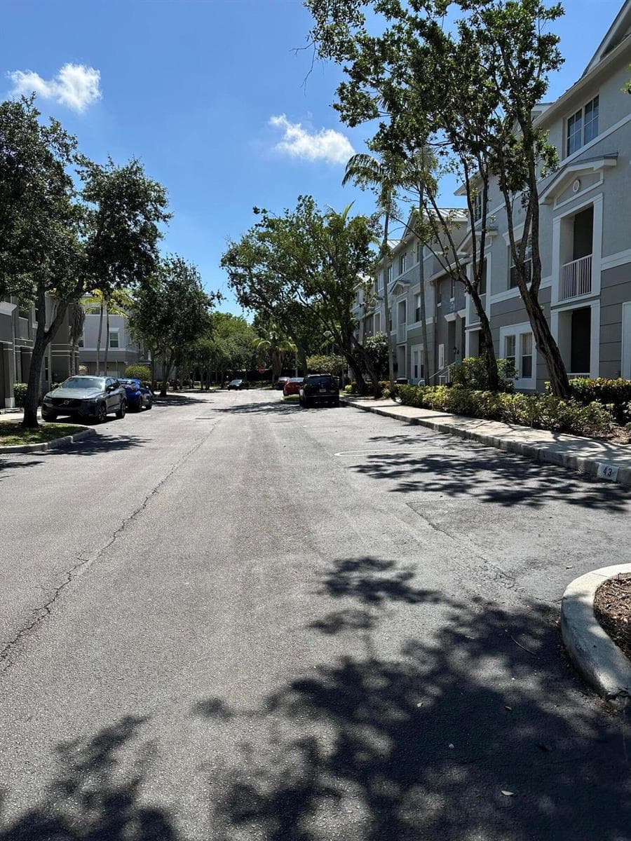 1121 Shoma Drive, Royal Palm Beach, FL 33414 — zdjęcie 2