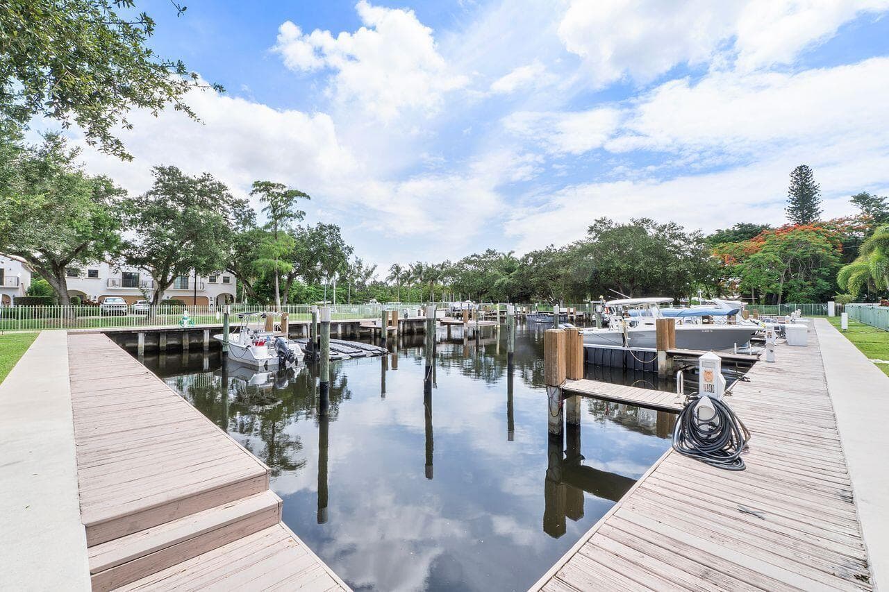 2932 Hidden Harbour Court, Dania Beach, FL 33312 — zdjęcie 2