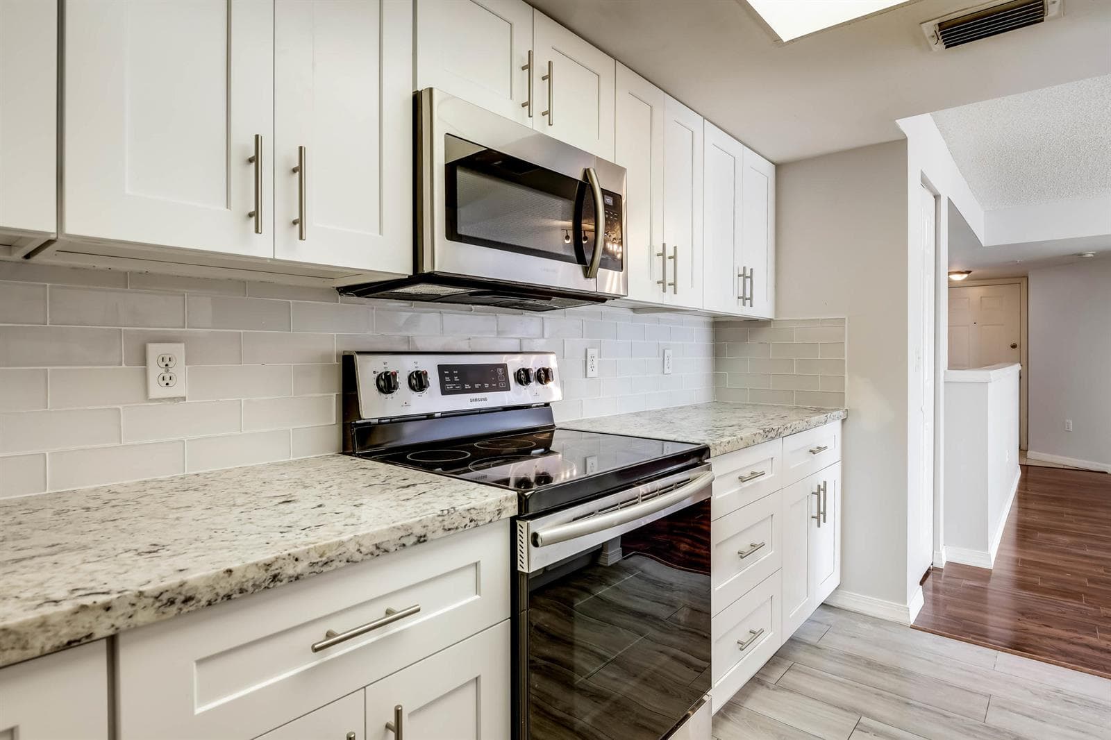 100 Crestwood Court N # 108, Royal Palm Beach, FL 33411 — zdjęcie 5