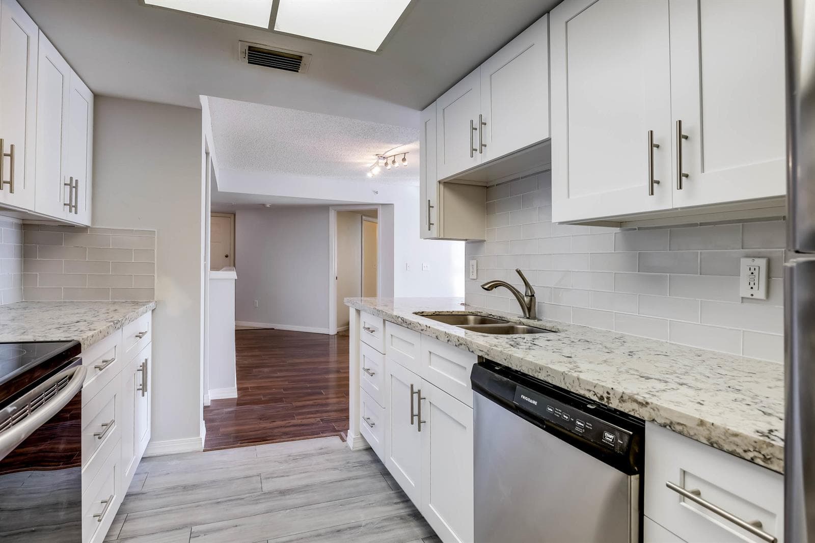 100 Crestwood Court N # 108, Royal Palm Beach, FL 33411 — zdjęcie 4