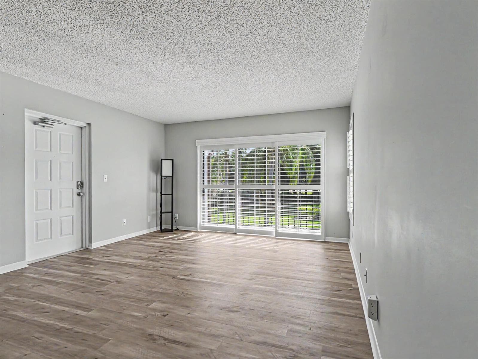 1605 SW Silver Pine Way, Palm City, FL 34990 — zdjęcie 4