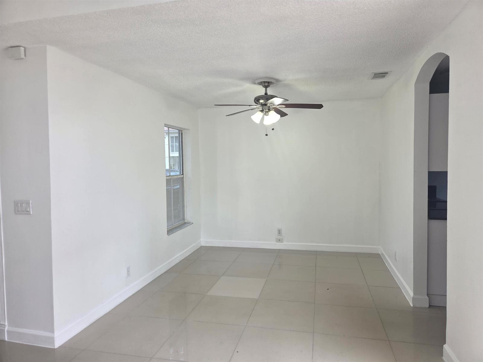 533 NW 47th Avenue, Coconut Creek, FL 33063 — zdjęcie 4