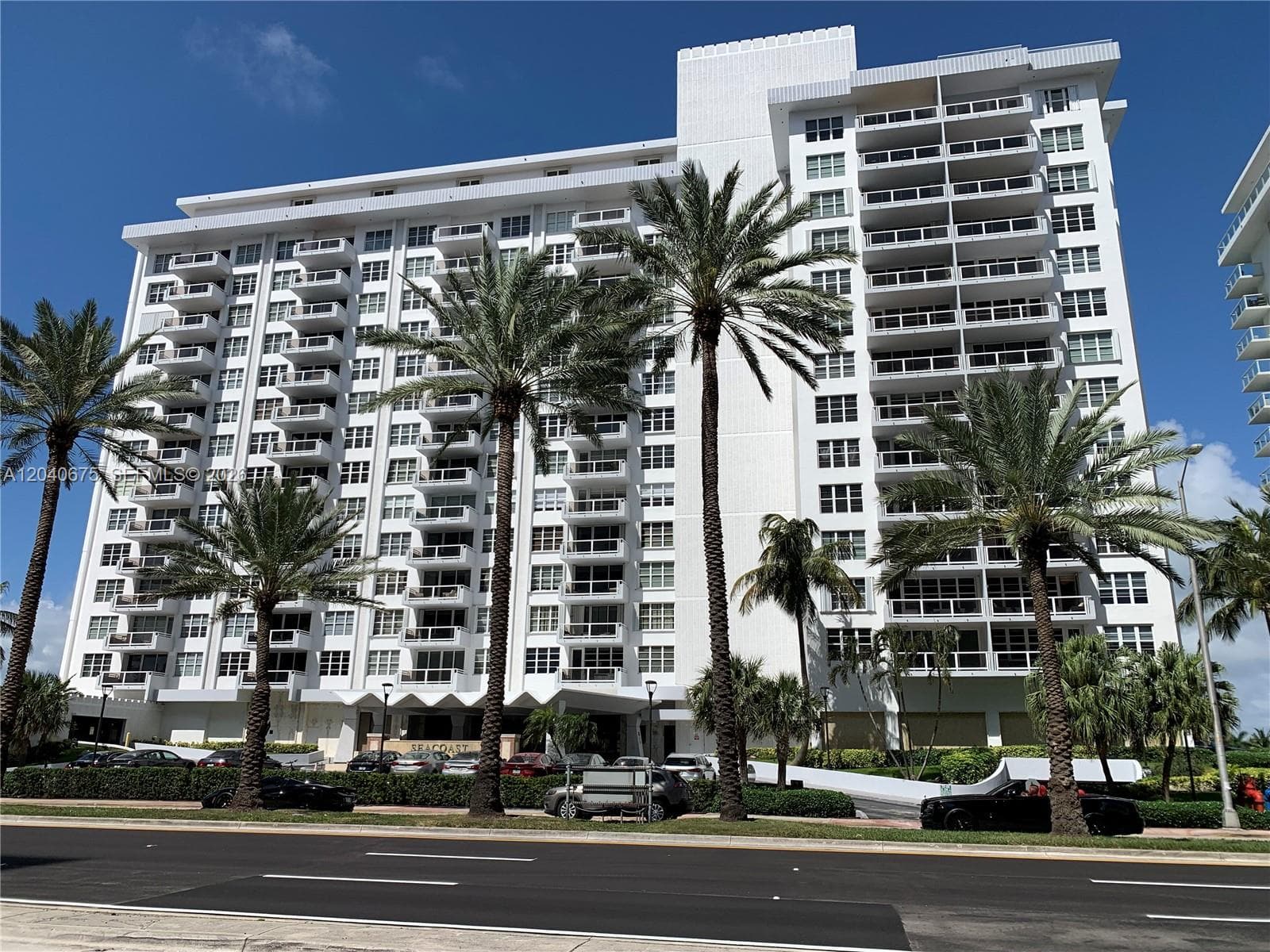 5700 Collins Ave # 12N, Miami Beach, FL 33140 — zdjęcie 5