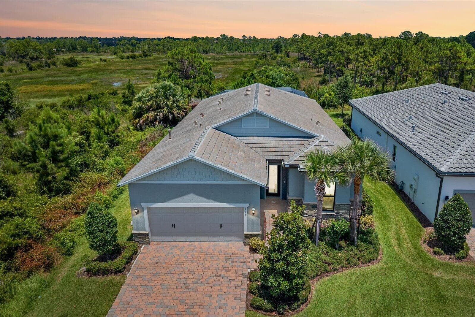 415 SE Crathes Street SE, Port St. Lucie, FL 34984