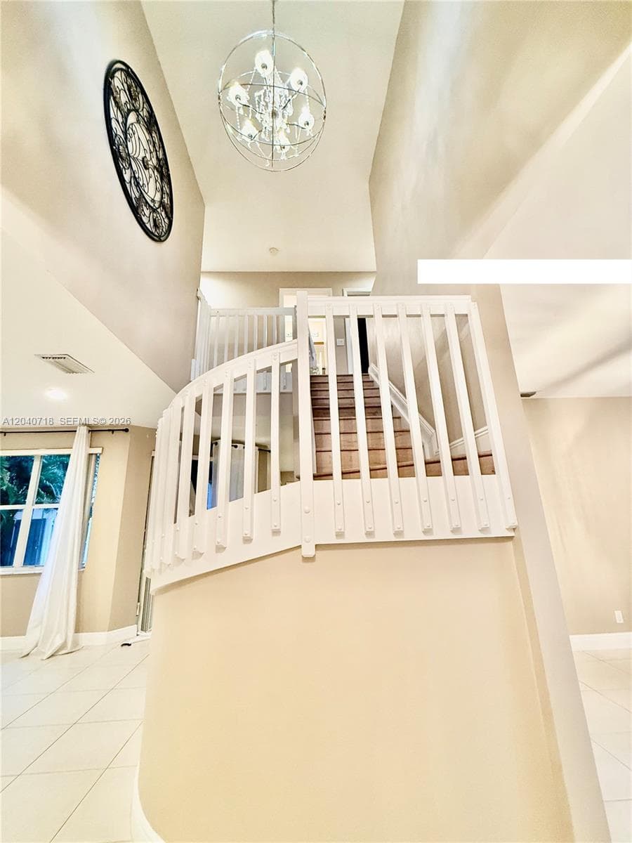 660 Sand Creek Cir, Weston, FL 33327 — zdjęcie 2